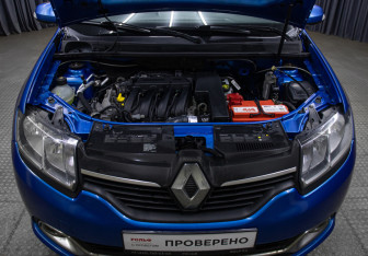 Подержанный автомобиль Renault Logan Sedan 2014 года (9 фото)