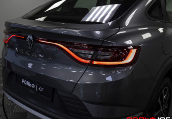 Подержанный автомобиль Renault Arkana 2021 года (19 фото)