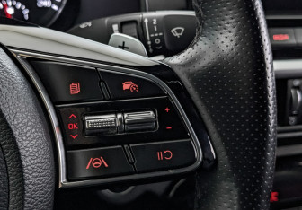 Подержанный автомобиль Kia Cerato Sedan 2022 года (28 фото)