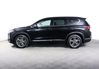 Подержанный автомобиль Hyundai Santa Fe 2018 года (3 фото)