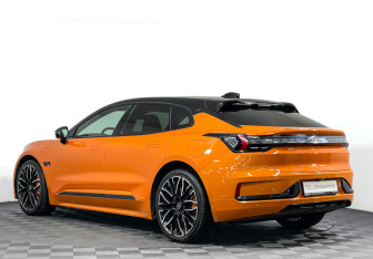 Подержанный автомобиль Zeekr 001 2023 года (6 фото)