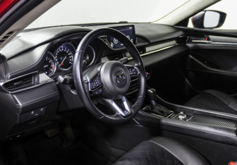 Подержанный автомобиль Mazda 6 Sedan 2018 года (10 фото)