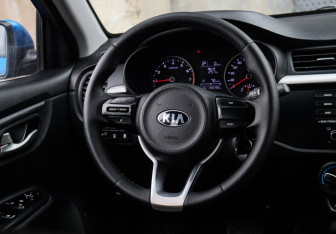 Подержанный автомобиль Kia Rio Hatchback 2019 года (11 фото)