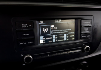 Подержанный автомобиль Kia Rio Hatchback 2021 года (25 фото)