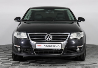 Подержанный автомобиль Volkswagen Passat Sedan 2009 года (2 фото)