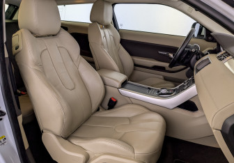 Подержанный автомобиль Land Rover Range Rover Evoque 2012 года (24 фото)