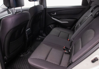 Подержанный автомобиль SsangYong Actyon 2014 года (11 фото)