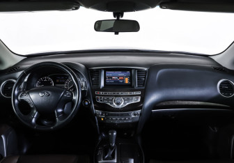 Подержанный автомобиль Infiniti QX60 2014 года (18 фото)