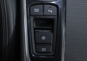 Подержанный автомобиль Hyundai Sonata 2019 года (16 фото)