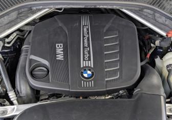 Подержанный автомобиль BMW X5 2018 года (9 фото)
