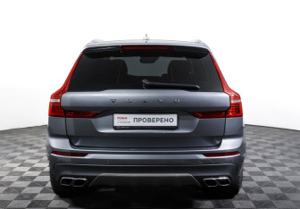 Подержанный автомобиль Volvo XC60 2019 года (6 фото)