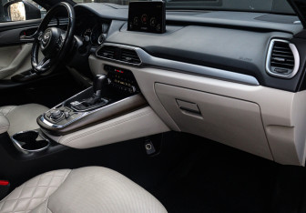 Подержанный автомобиль Mazda CX-9 2021 года (9 фото)