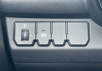 Подержанный автомобиль Kia Rio Hatchback 2012 года (15 фото)