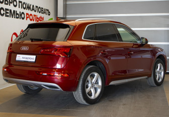 Подержанный автомобиль Audi Q5 2017 года (4 фото)