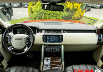 Подержанный автомобиль Land Rover Range Rover 2014 года (10 фото)