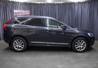Подержанный автомобиль Volvo XC60 2017 года (4 фото)