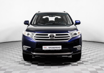 Подержанный автомобиль Toyota Highlander 2012 года (2 фото)