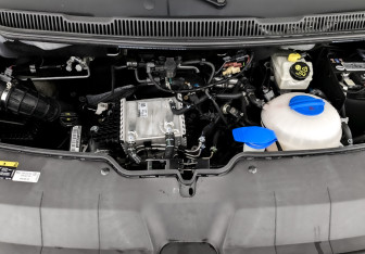 Подержанный автомобиль Volkswagen Multivan 2021 года (9 фото)