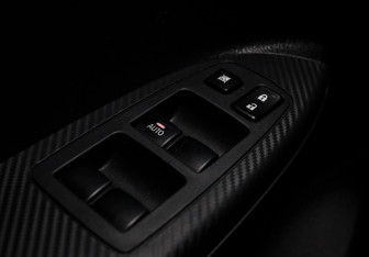 Подержанный автомобиль Mitsubishi Eclipse Cross 2018 года (19 фото)