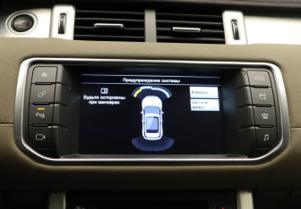 Подержанный автомобиль Land Rover Range Rover Evoque 2015 года (26 фото)