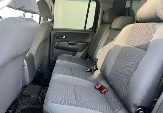Подержанный автомобиль Volkswagen Amarok 2012 года (11 фото)