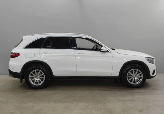 Подержанный автомобиль Mercedes-Benz GLC Coupe 2015 года (4 фото)