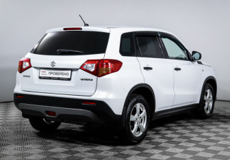 Подержанный автомобиль Suzuki Vitara 2018 года (5 фото)