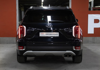 Подержанный автомобиль Hyundai Palisade 2019 года (6 фото)