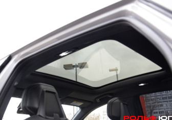 Подержанный автомобиль Changan UNI-V 2023 года (13 фото)