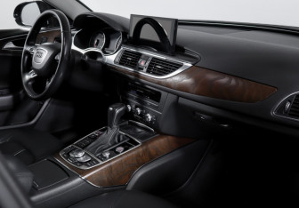 Подержанный автомобиль Audi A6 Sedan 2015 года (9 фото)