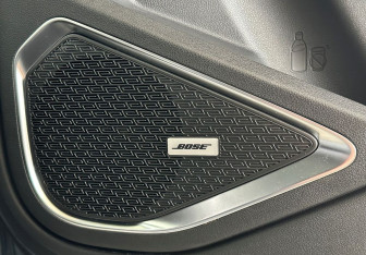 Подержанный автомобиль Geely Tugella 2023 года (20 фото)