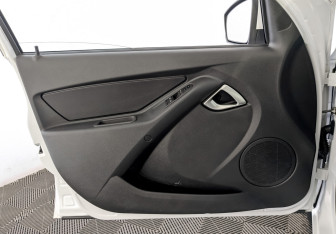 Подержанный автомобиль LADA (ВАЗ) Granta Sedan 2025 года (19 фото)