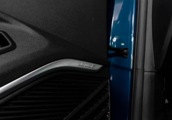 Подержанный автомобиль Geely Monjaro 2024 года (21 фото)