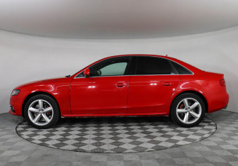Подержанный автомобиль Audi A4 Sedan 2008 года (8 фото)