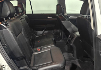 Подержанный автомобиль Volkswagen Teramont 2018 года (10 фото)