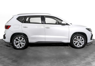 Новый Jetta VS5 2024 (4 фото)