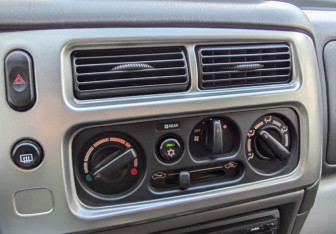 Подержанный автомобиль Mitsubishi Pajero Sport 2006 года (13 фото)