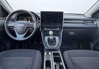 Подержанный автомобиль Haval M6 2023 года (9 фото)