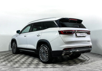 Подержанный автомобиль Jetour X90 Plus 2023 года (7 фото)