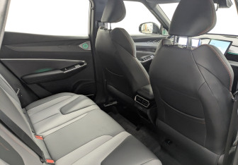 Новый Geely Cityray 2025 (12 фото)