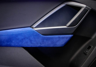 Подержанный автомобиль Audi RS Q3 Sportback 2020 года (15 фото)