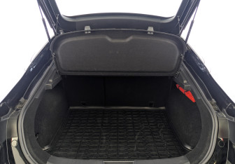 Подержанный автомобиль Москвич 6 2023 года (10 фото)