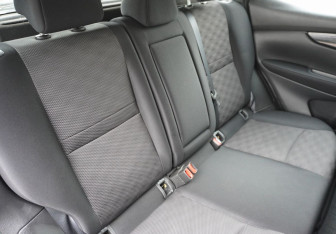 Подержанный автомобиль Nissan Qashqai 2018 года (12 фото)