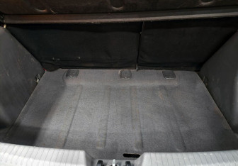 Подержанный автомобиль Kia Rio Hatchback 2009 года (13 фото)