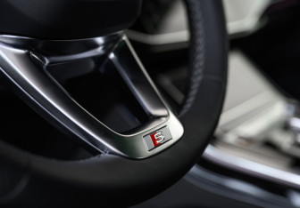 Новый Audi SQ8 2025 (29 фото)