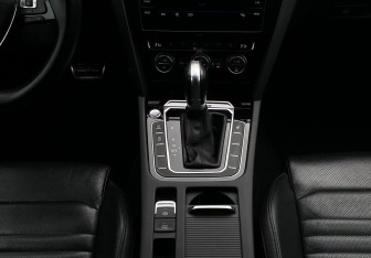 Подержанный автомобиль Volkswagen Passat Wagon 2018 года (14 фото)