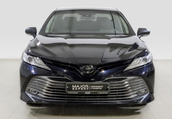 Подержанный автомобиль Toyota Camry Sedan 2020 года (2 фото)