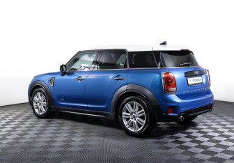 Подержанный автомобиль MINI Countryman 2017 года (7 фото)