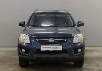 Подержанный автомобиль Kia Sportage 2009 года (2 фото)