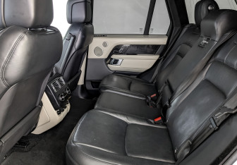 Подержанный автомобиль Land Rover Range Rover 2018 года (18 фото)